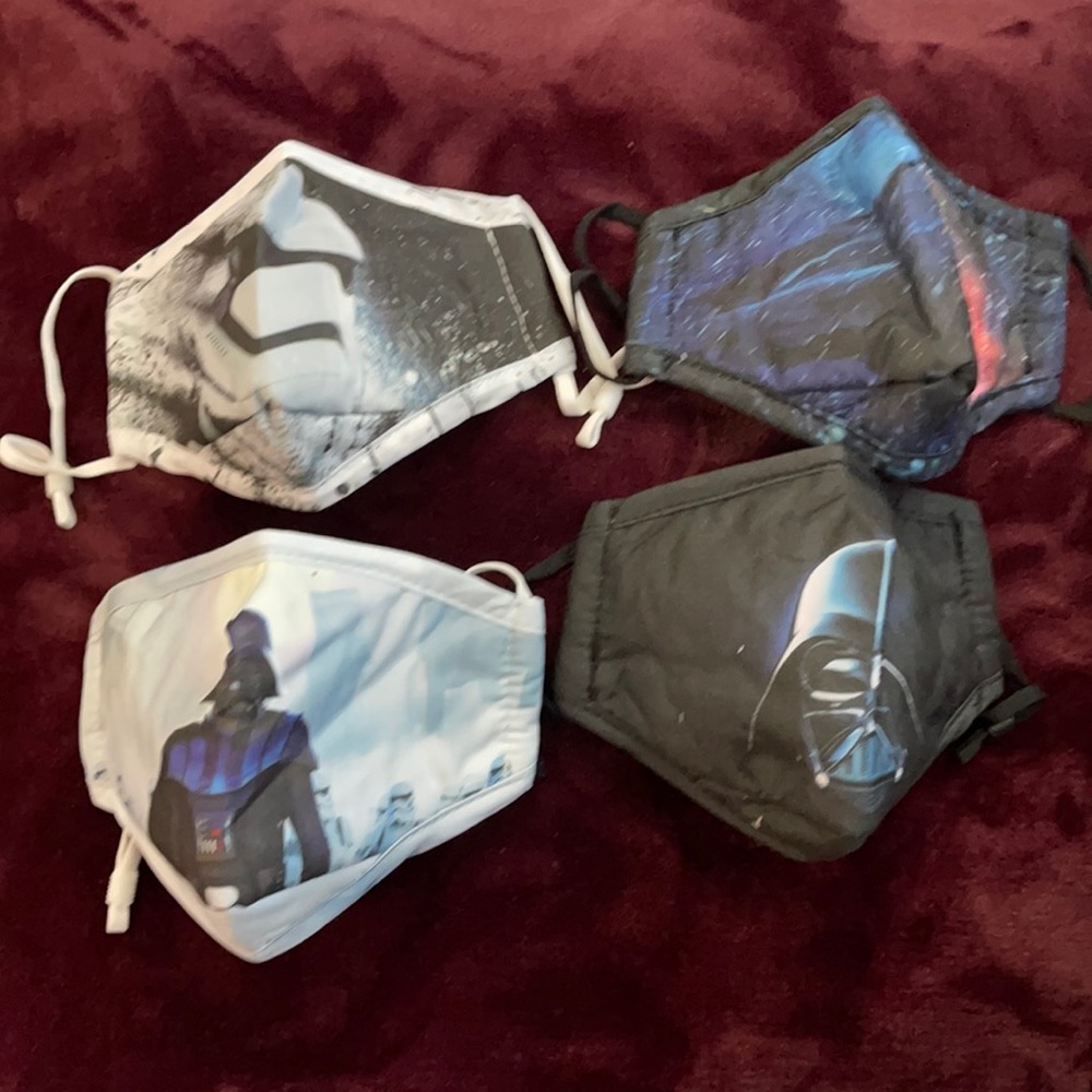 New set/4 Kid’s galactic face masks